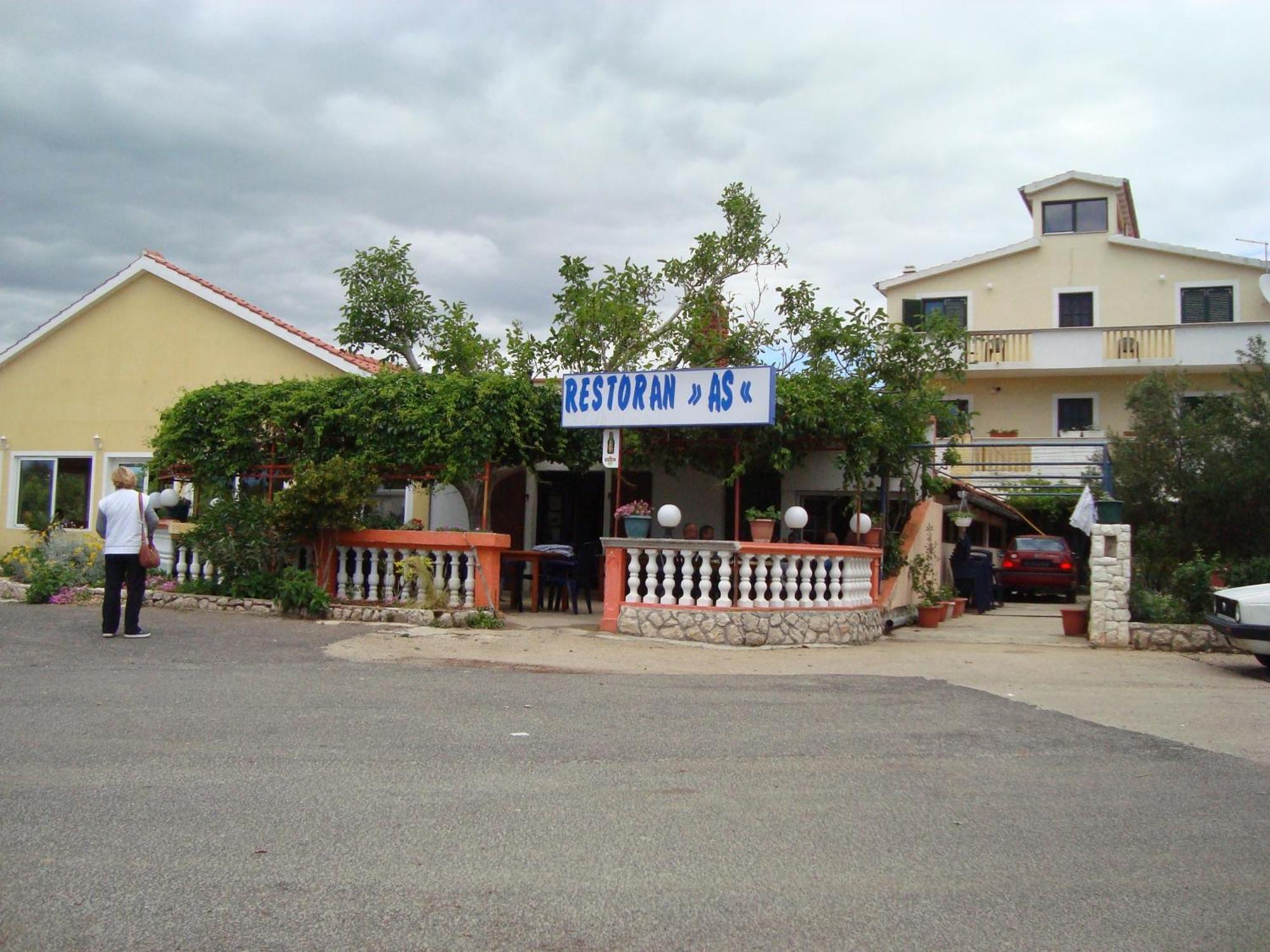 Vulinka Pension Hotel Drage Bagian luar foto