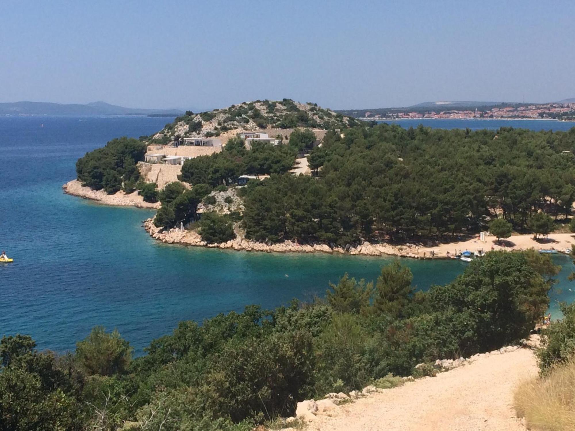 Vulinka Pension Hotel Drage Bagian luar foto